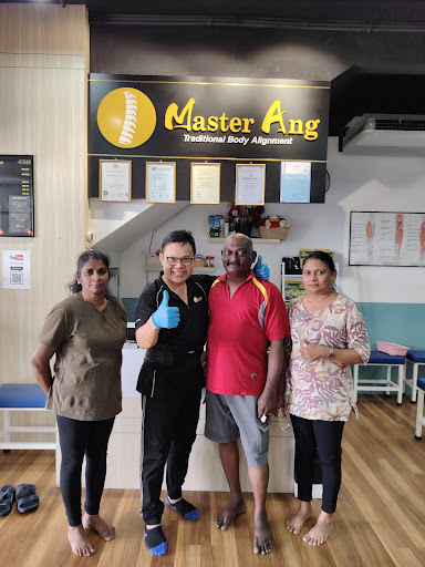 Master Ang Body Therapist And Alignment